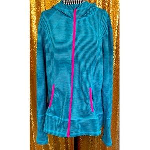 lukka workout jacket